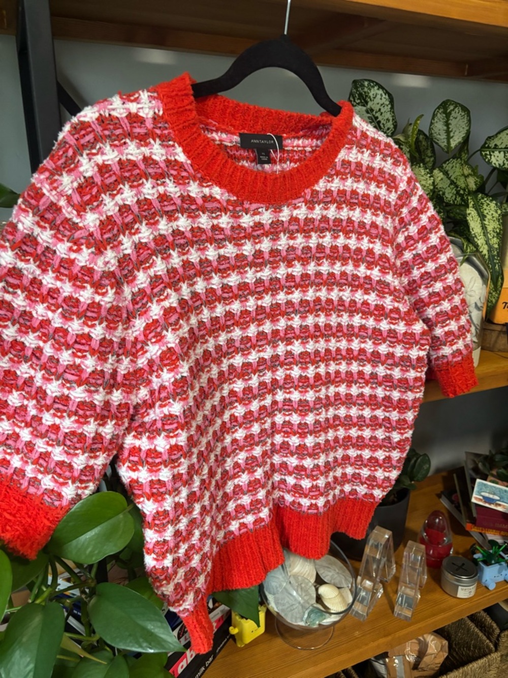 Ann Taylor Red and White Textured Crewneck Sweater - Picture 4 of 6